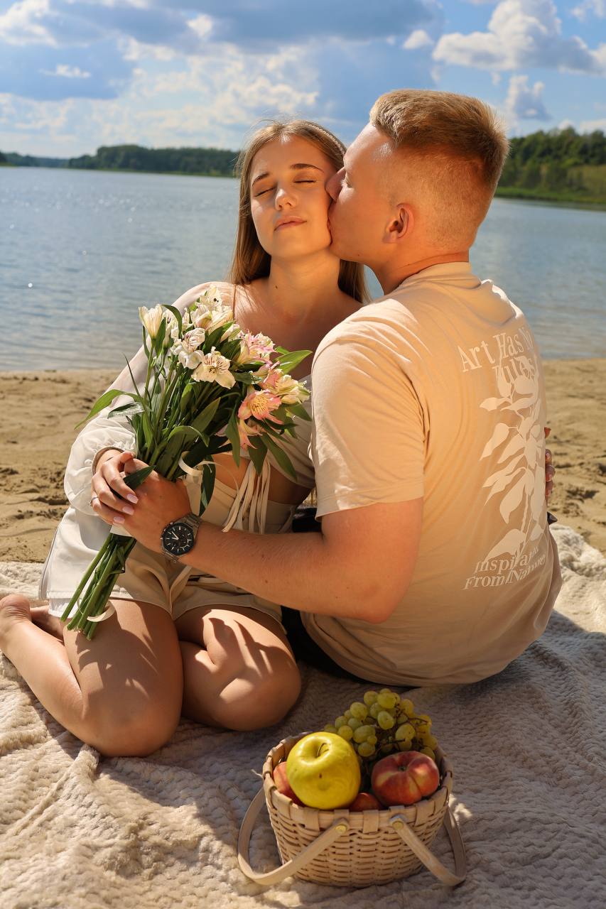 Тут должны быть мы)